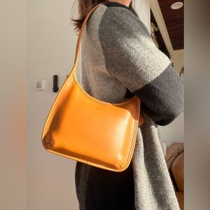 Coach Ergo Mini Zip 9020